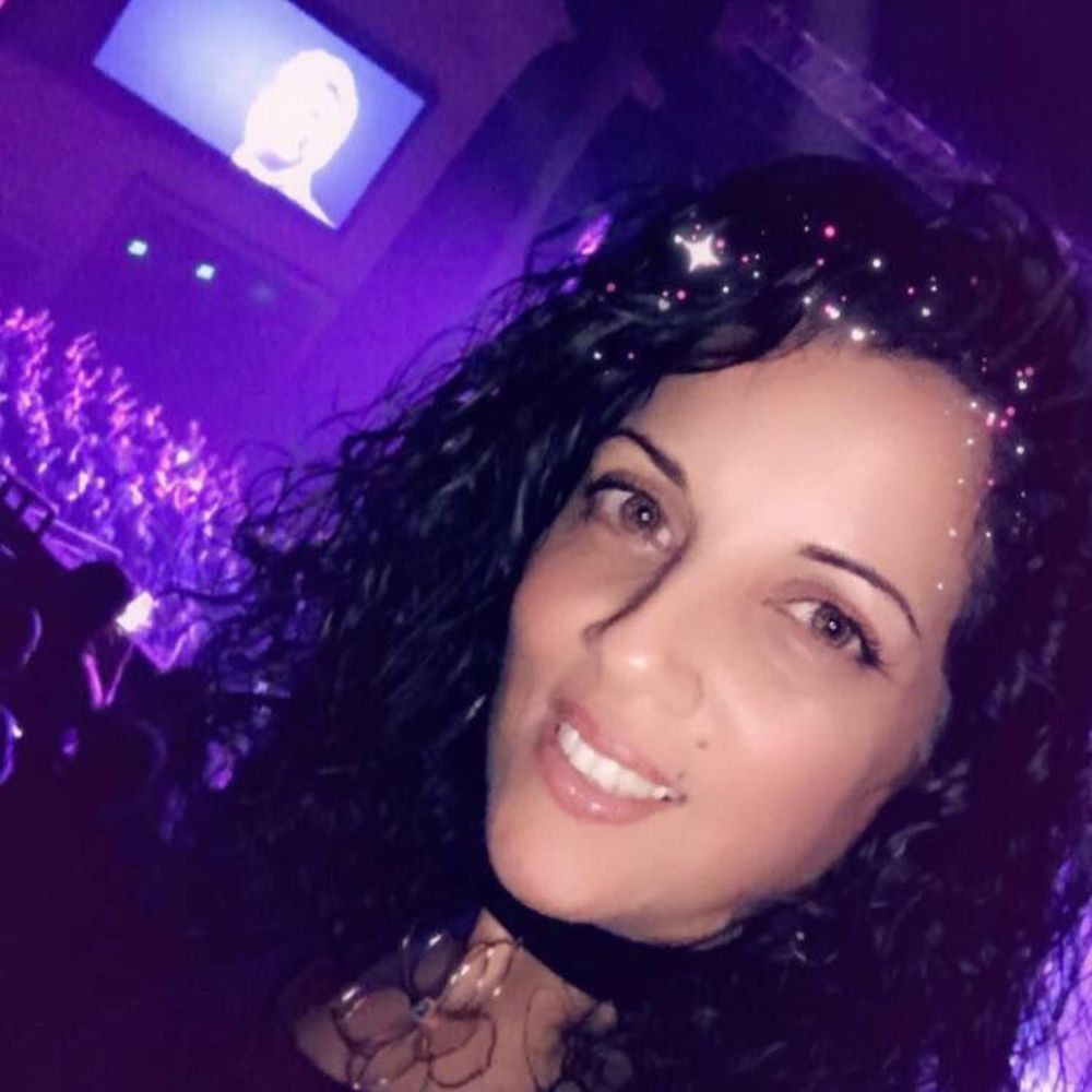 Meet your Posher, Nuha